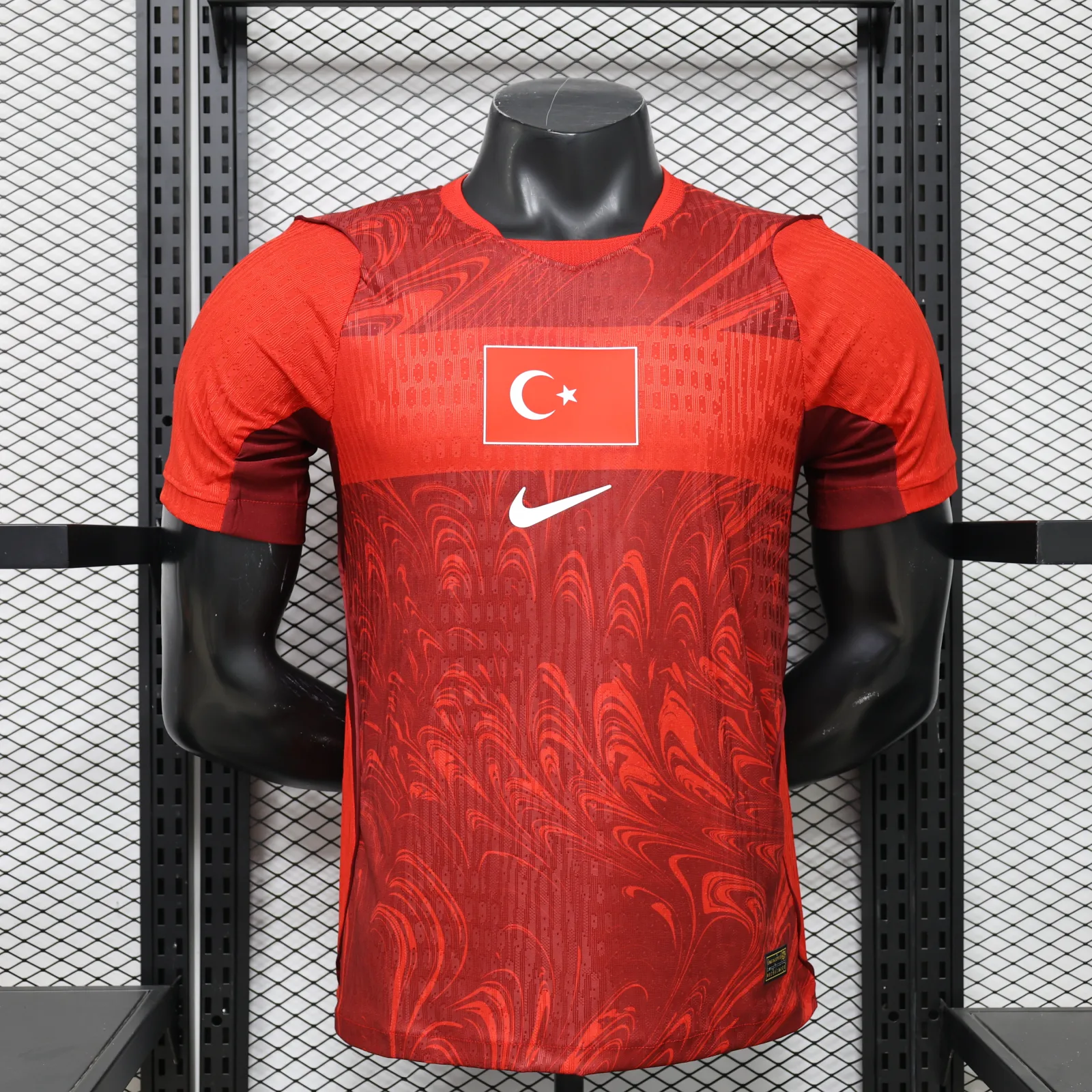 قميص تركيا الاساسي 2026
